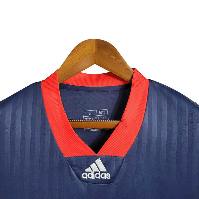 Camisa Ajax Edição Especial 23/24 - Torcedor Adidas Masculina - Azul com detalhes em branco e vermelho