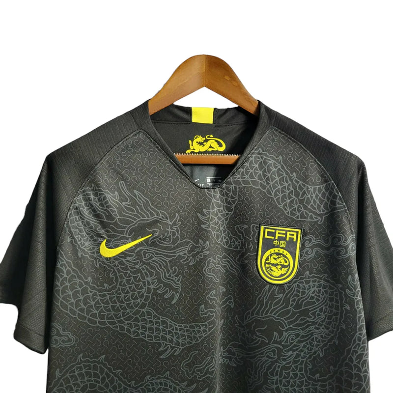 Camisa Seleção China I 18/19 - Torcedor Nike Masculina - Preta com detalhes em amarelo