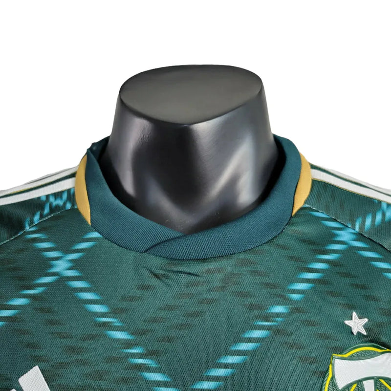 Camisa Portland Timbers FC I 23/24 - Jogador Adidas Masculina - Verde com detalhes em dourado e branco