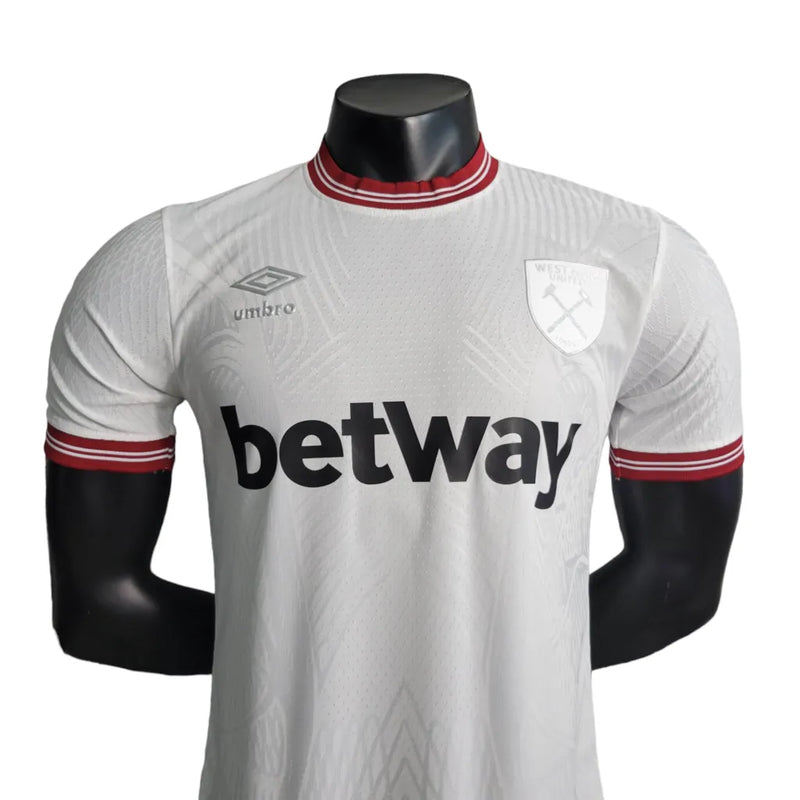 Camisa West Ham II 23/24 - Jogador Umbro Masculina - Branca com detalhes vinho e preto