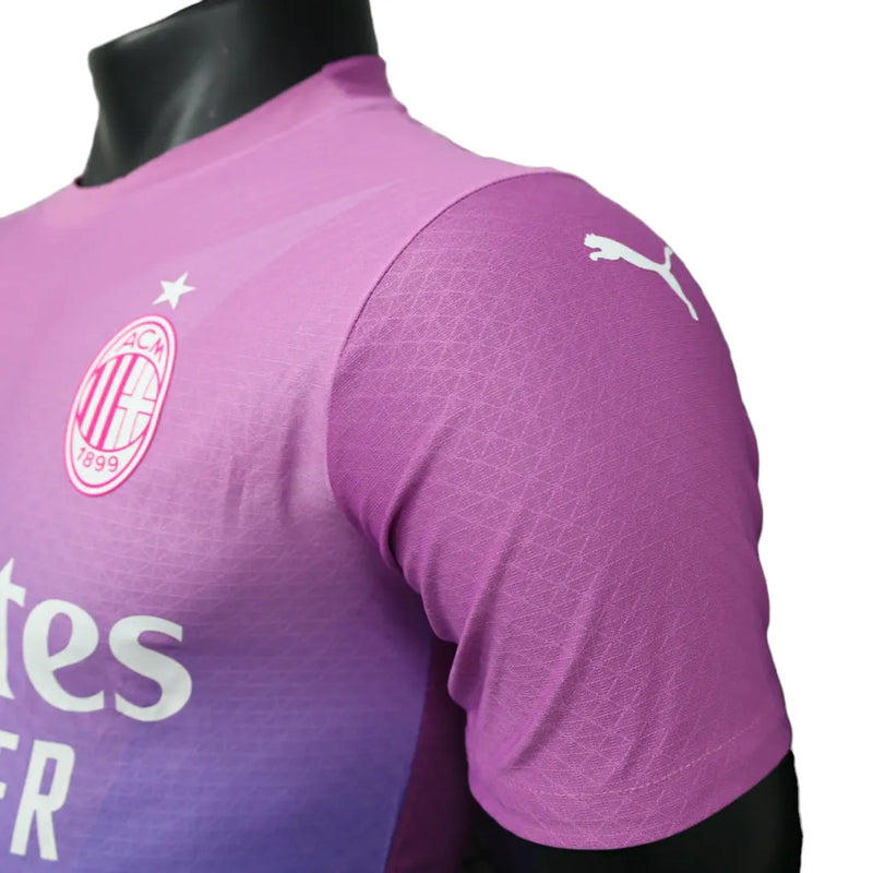 Camisa AC Milan III 23/24 - Jogador Puma Masculina - Rosa com detalhes em roxo e verde