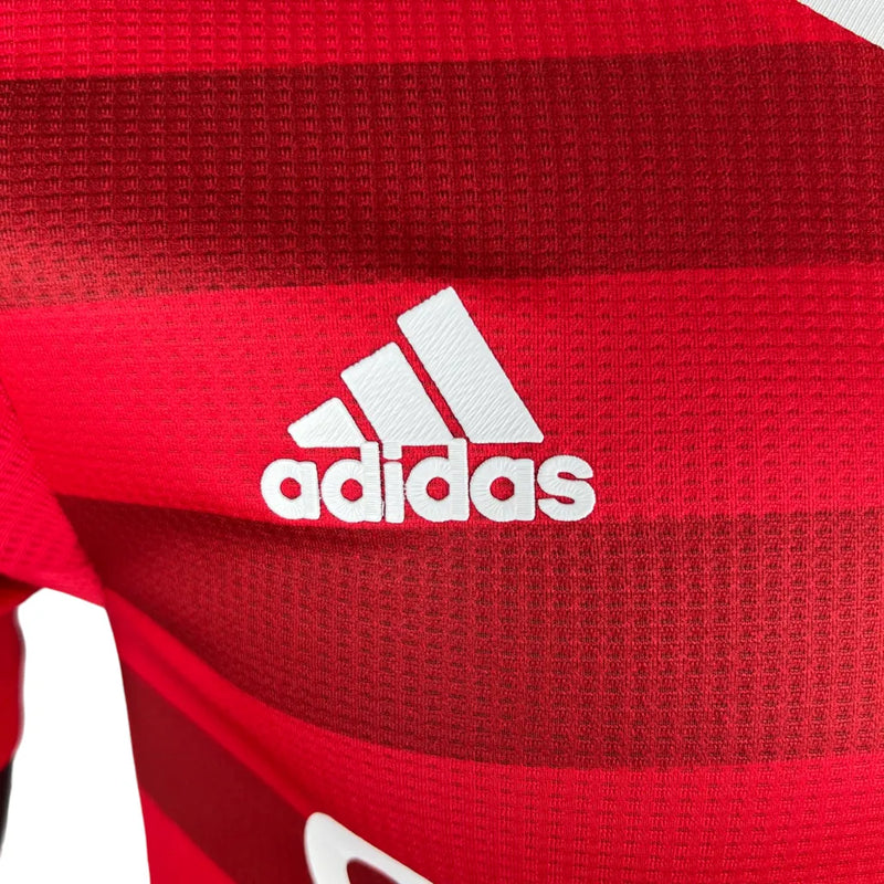 Camisa River Plate Edição 23/24 - Jogador Adidas Masculina - Vermelha com detalhes em branco