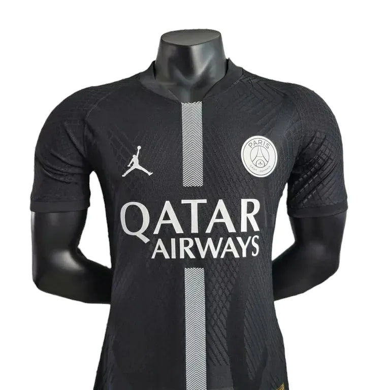 Camisa Paris Saint-Germain Edição Especial 23/24 - Jogador Jordan Masculina - Preta com cinza e branco