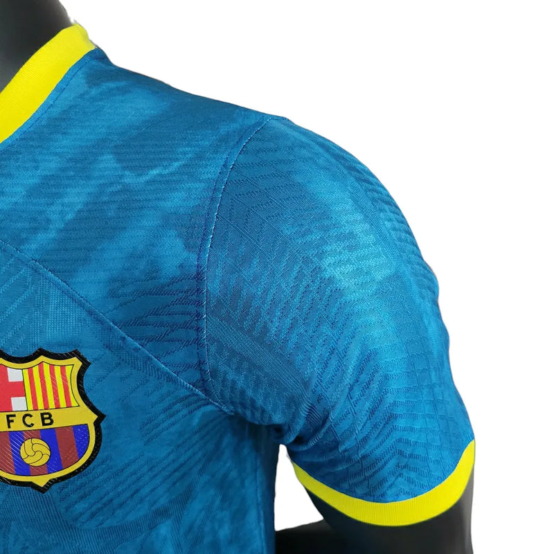 Camisa Barcelona Edição Especial 23/24 - Jogador Nike Masculina - Azul com detalhes em amarelo e vermelho