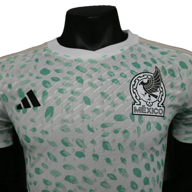 Camisa Seleção do México III 23/24 - Jogador Adidas Masculina - Branca com detalhes em verde