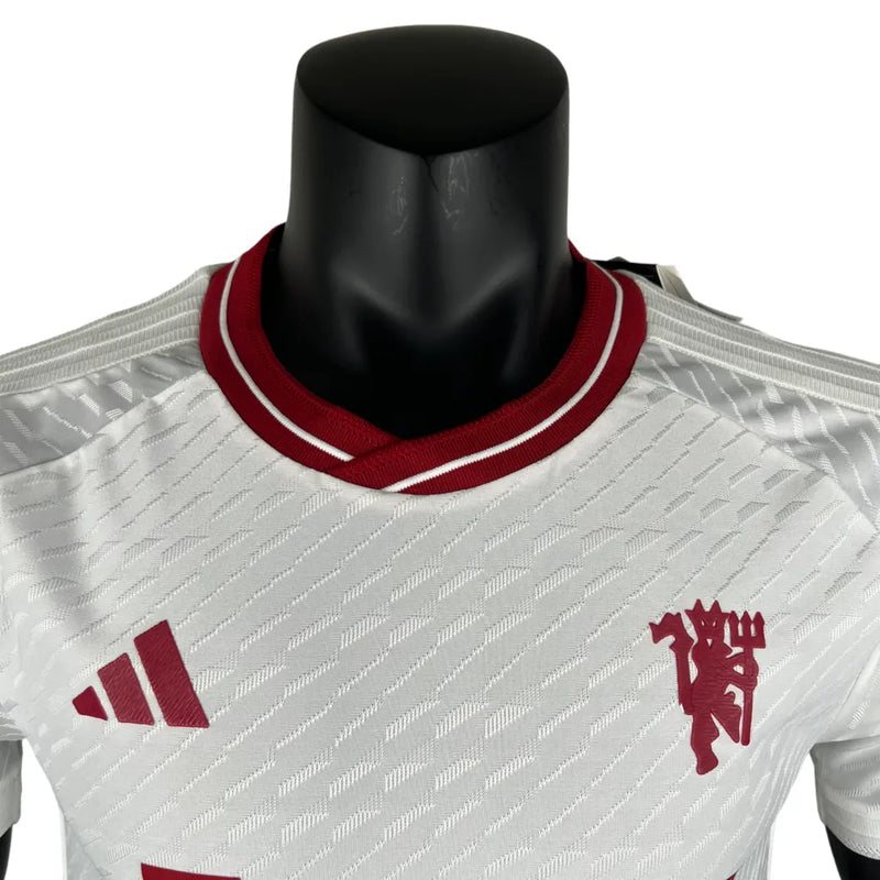 Camisa Manchester United III 23/24 - Jogador Adidas Masculina - Branca com detalhes em vermelho e preto