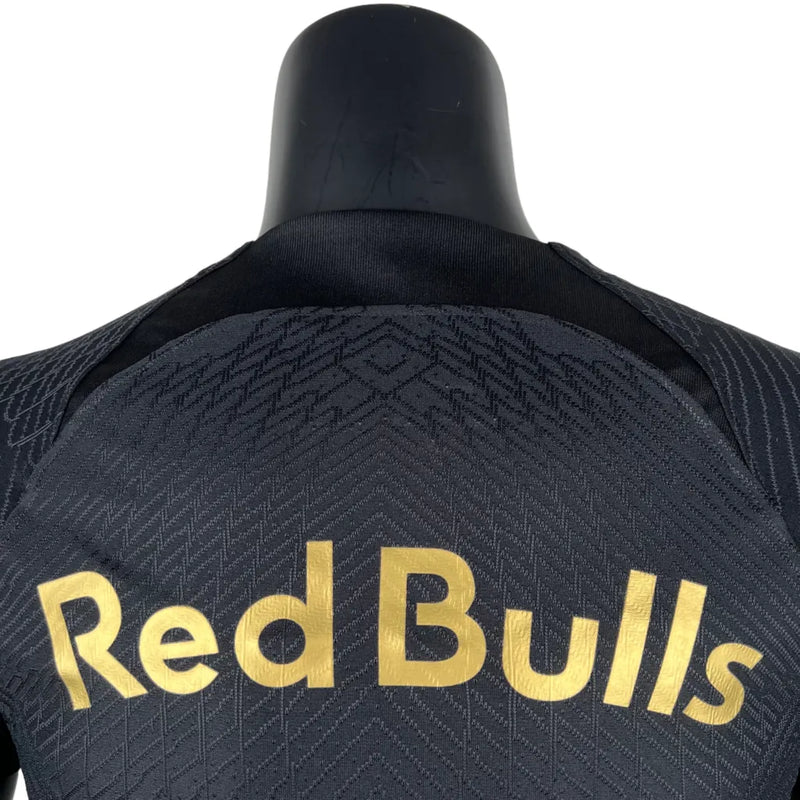 Camisa Red Bull Salzburg Edição Especial 23/24 - Jogador Nike Masculina - Preta com detalhes em dourado