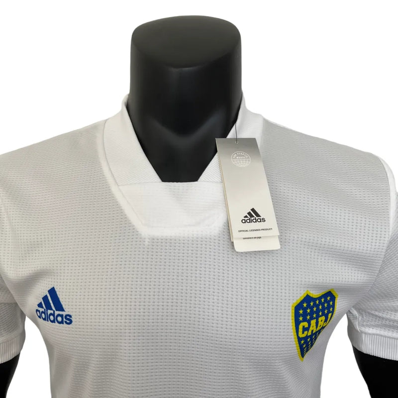 Camisa Boca Juniors Coleção Especial 23/24 - Jogador Adidas Masculina - Branca com detalhes em azul e amarelo