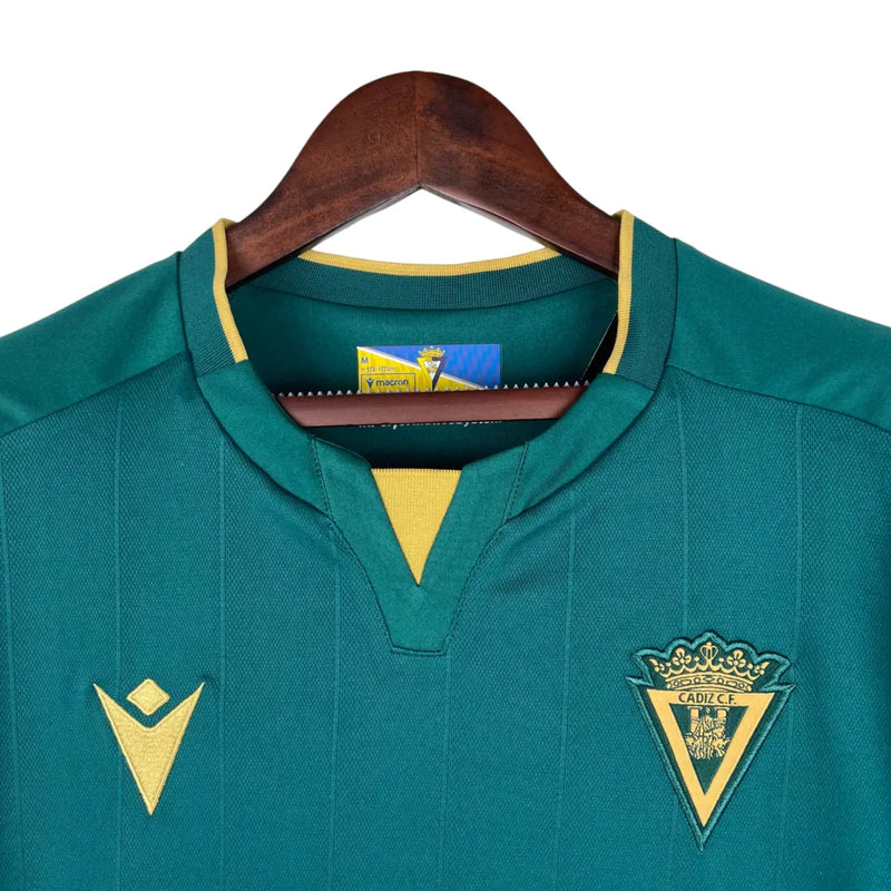 Camisa Cadiz III 23/24 - Torcedor Macron Masculina - Verde com detalhes em dourado