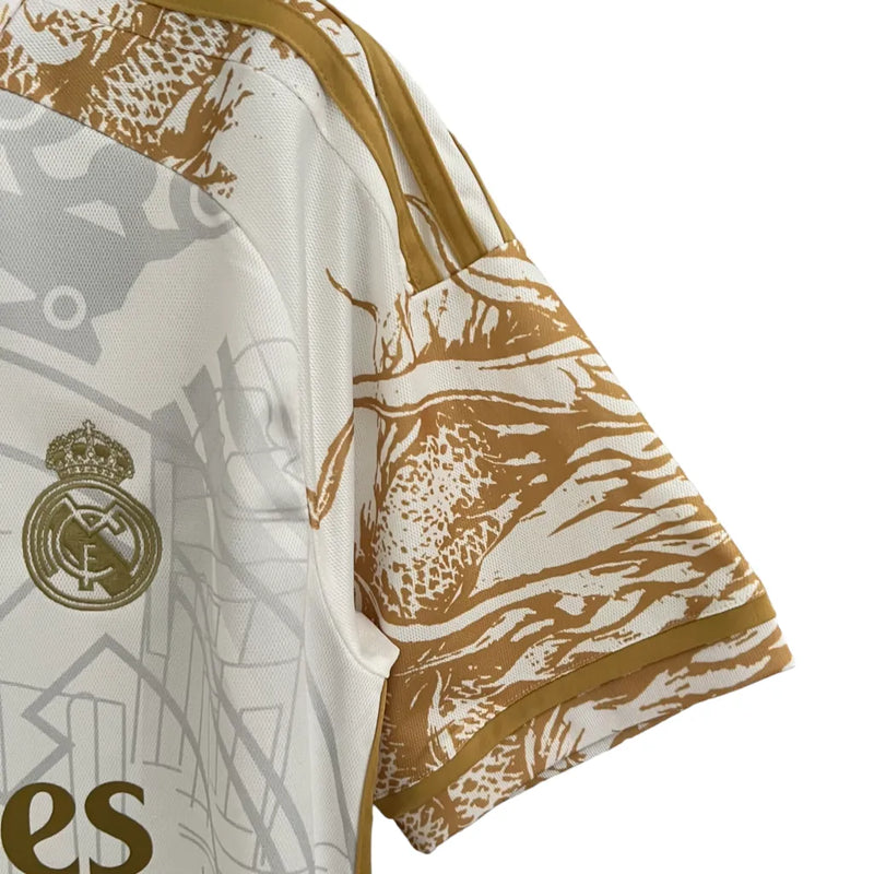 Camisa Real Madrid Edição Especial 23/24 - Torcedor Adidas Masculina - Branca com detalhes em dourado