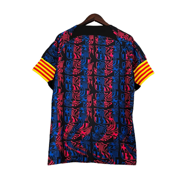 Camisa Barcelona Edição Especial 23/24 - Torcedor Nike Masculina - Preta com detalhes em azul e grená