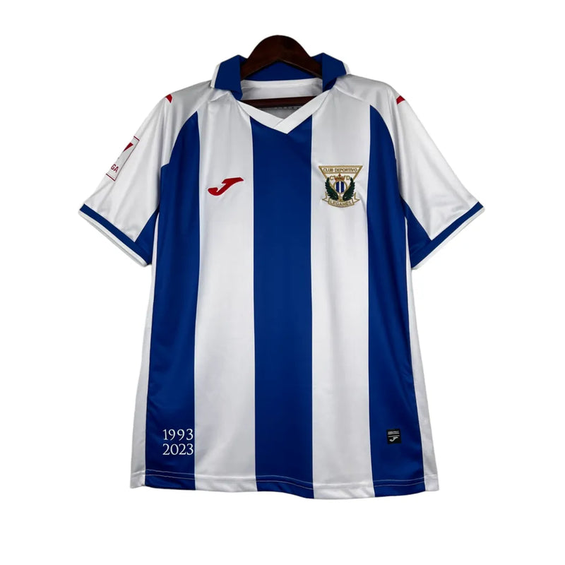 Camisa Leganés I 23/24 - Torcedor Joma Masculina - Branca com detalhes em azul