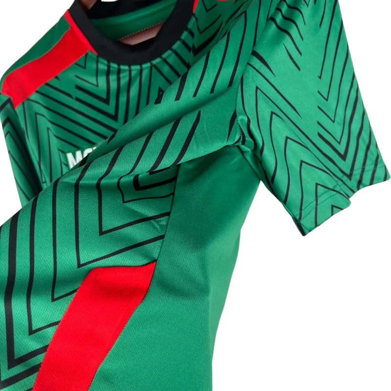 Camisa Seleção do México Edição especial 23/24 - Torcedor Masculina - Verde com detalhes em vermelho e preto