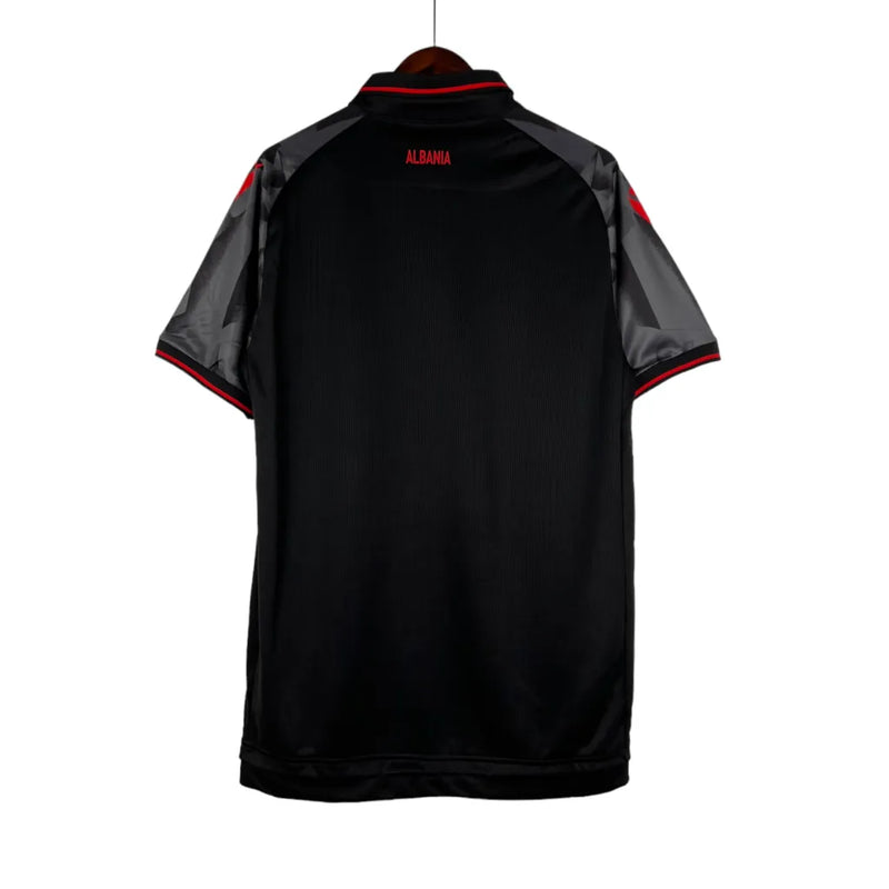 Camisa Seleção Albânia III II 23/24 - Torcedor Macron Masculina - Cinza com detalhes preto e vermelho