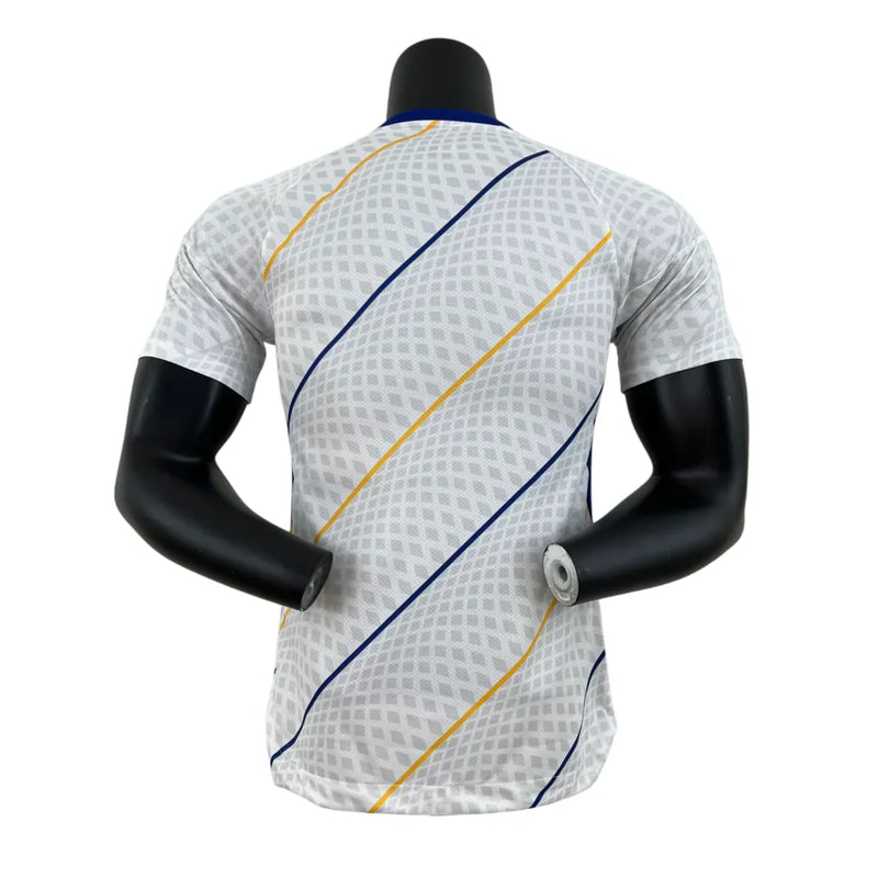 Camisa Boca Juniors Edição Especial 23/24 - Jogador Adidas Masculina - Branca com detalhes em azul e amarelo