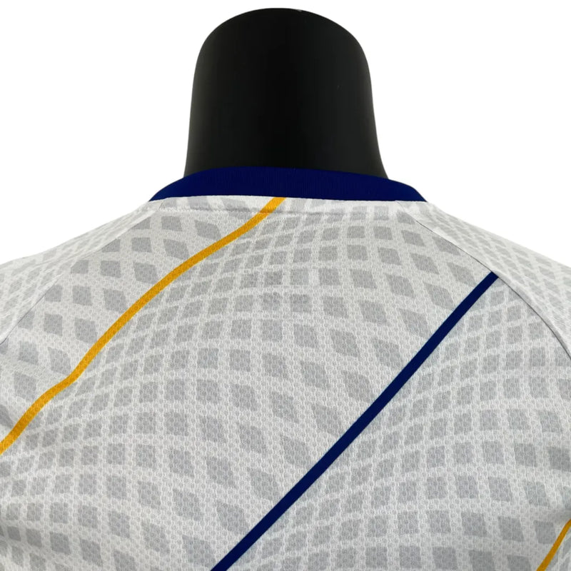 Camisa Boca Juniors Edição Especial 23/24 - Jogador Adidas Masculina - Branca com detalhes em azul e amarelo