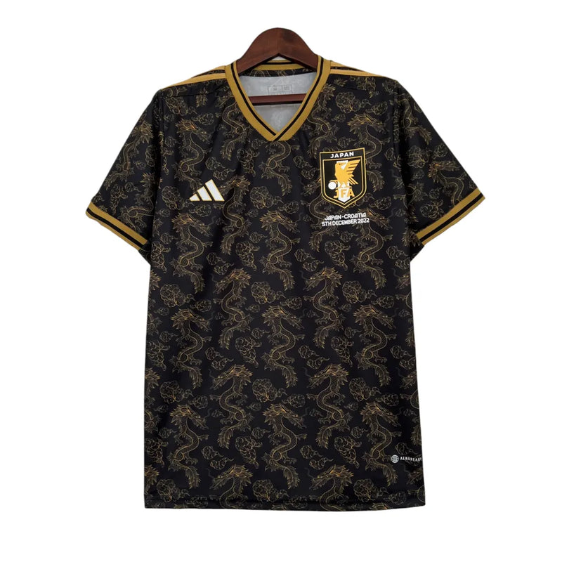 Camisa Seleção Japão Edição Especial 23/24 - Torcedor Adidas Masculina - Preta com detalhes em dourado e branco