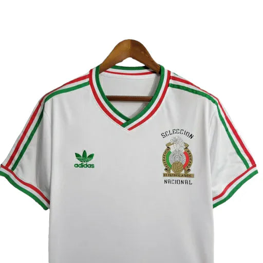 Camisa Seleção México Edição Especial 23/24 - Torcedor Adidas Masculina - Branca com detalhes em verde e vermelho