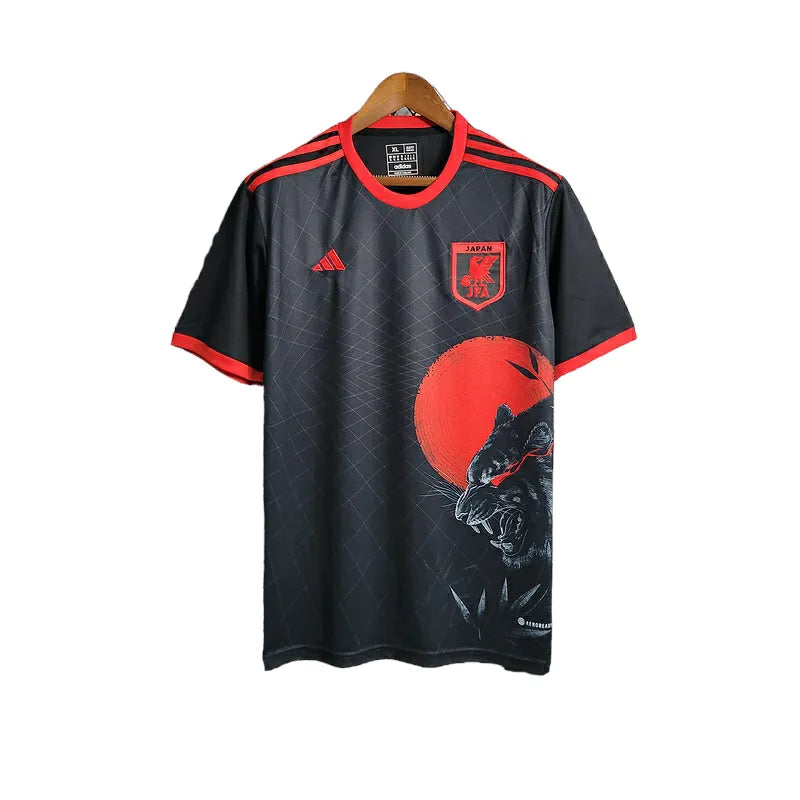 Camisa Seleção Japão Edição Especial 23/24 - Torcedor Adidas Masculina - Preta com detalhes em vermelho