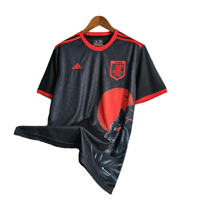 Camisa Seleção Japão Edição Especial 23/24 - Torcedor Adidas Masculina - Preta com detalhes em vermelho