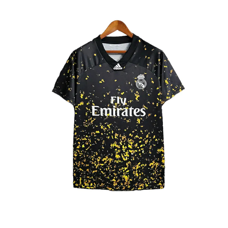 Camisa Real Madrid Edição Especial l 23/24 - Torcedor Adidas Masculina - Preta com detalhes em amarelo e branco