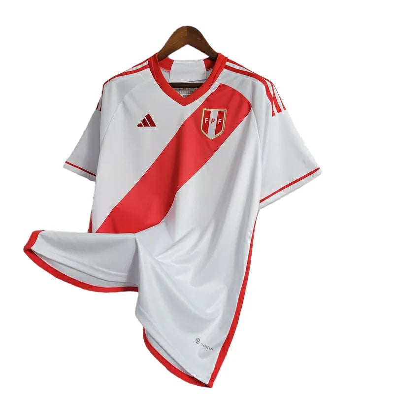 Camisa Seleção Peru I 23/24 - Torcedor Adidas Masculina - Branca com detalhes em vermelho