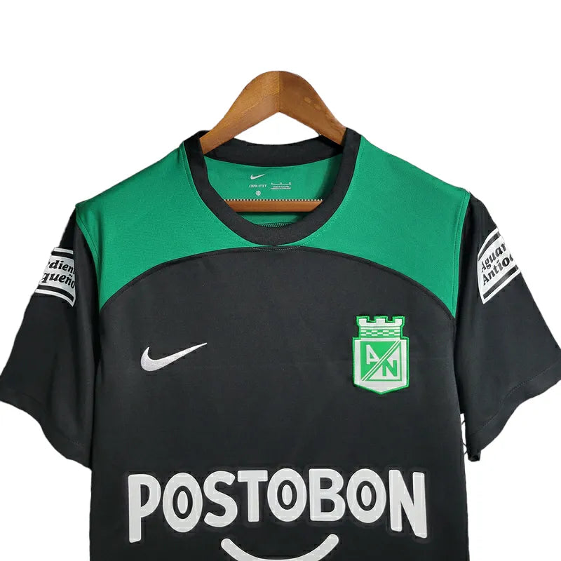 Camisa Atlético Nacional II 23/24 - Torcedor Nike Masculina - Preta com detalhes em verde e branco