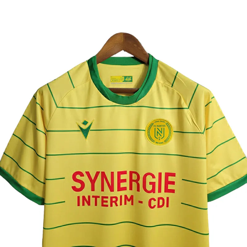 Camisa Nantes Edição Especial 23/24 - Torcedor Macron Masculina - Amarela com detalhes em verde