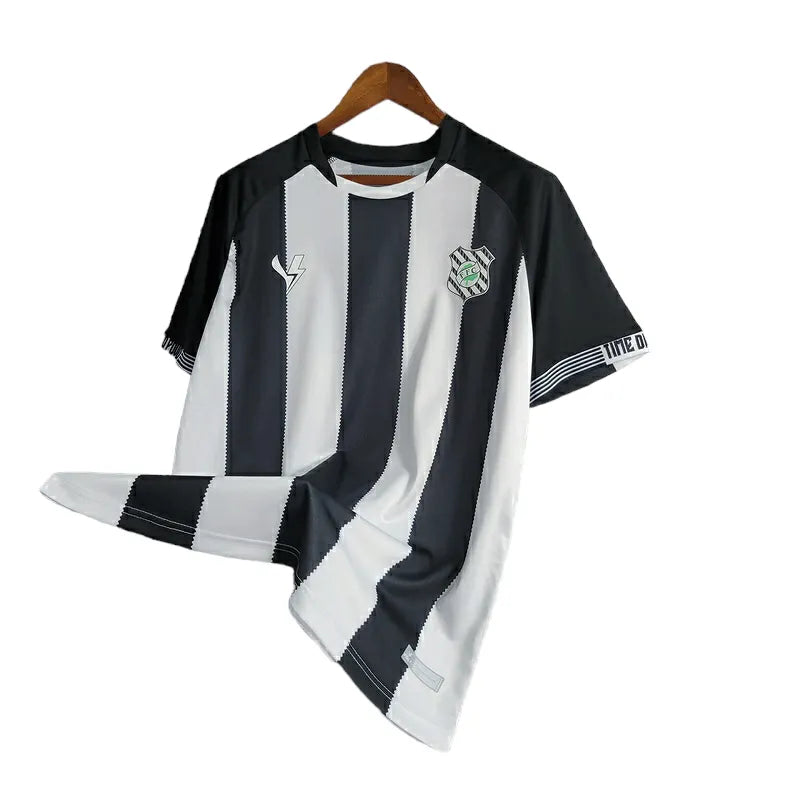 Camisa Figueirense I 23/24 - Torcedor Volt Masculina - Preta com detalhes em branco