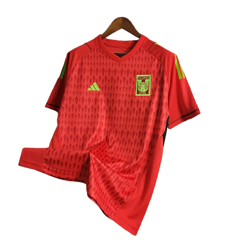 Camisa Tigres do México Goleiro 23/24 - Torcedor Adidas Masculina - Vermelha com detalhes em verde