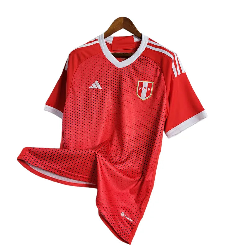 Camisa Seleção Peru II 23/24 - Torcedor Adidas Masculina - Vermelha com detalhes em branco e dourado