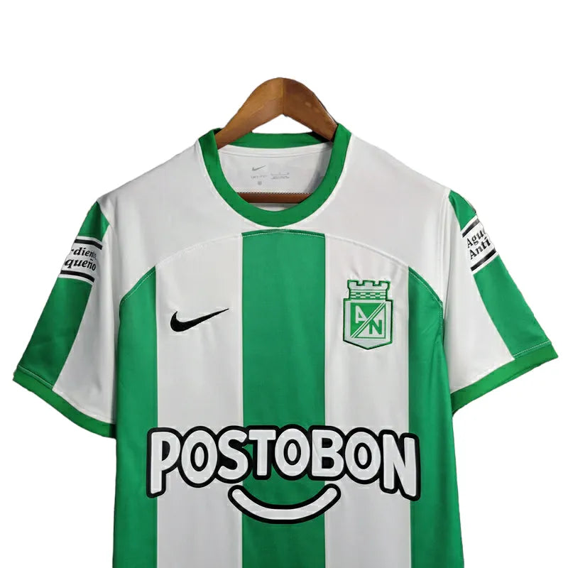 Camisa Atlético Nacional I 23/24 - Torcedor Nike Masculina - Branco com verde em detalhes em preto