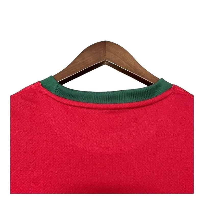 Camisa Seleção de Portugal I 23/24 - Torcedor Masculina - Vermelha com detalhes em verde