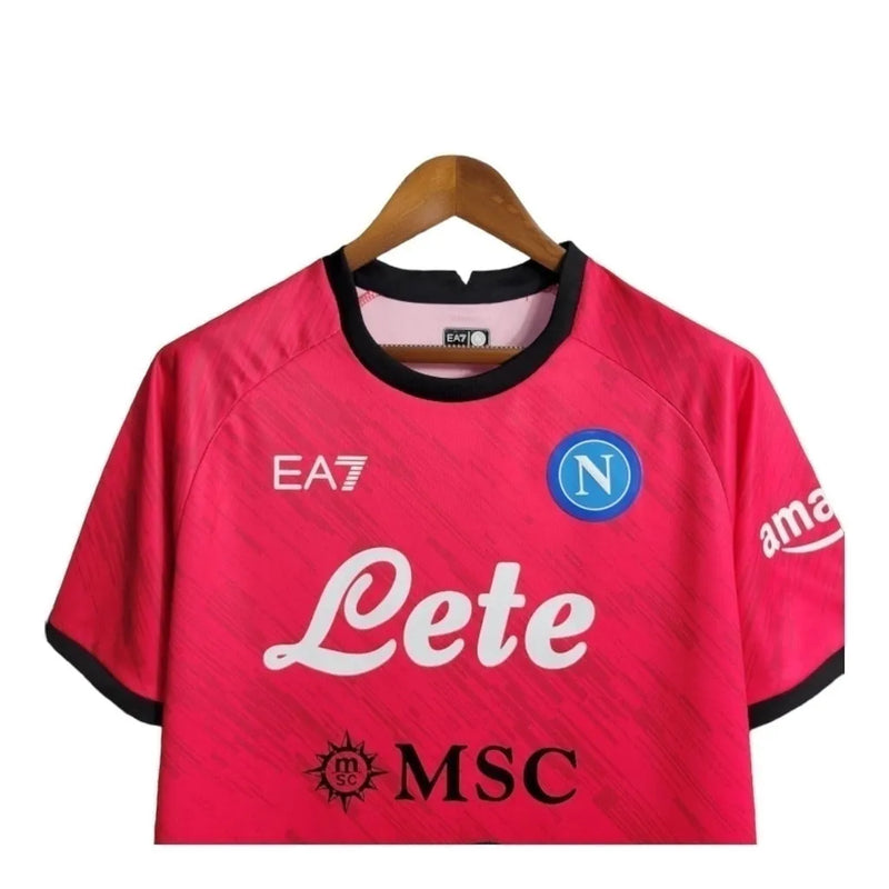 Camisa Napoli Edição Champions 23/24 - Torcedor EA7 Masculina - Rosa com detalhes em preto