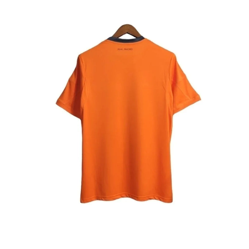 Camisa Retrô Real Madrid II 13/14 - Masculina Adidas - Laranja com detalhes em cinza