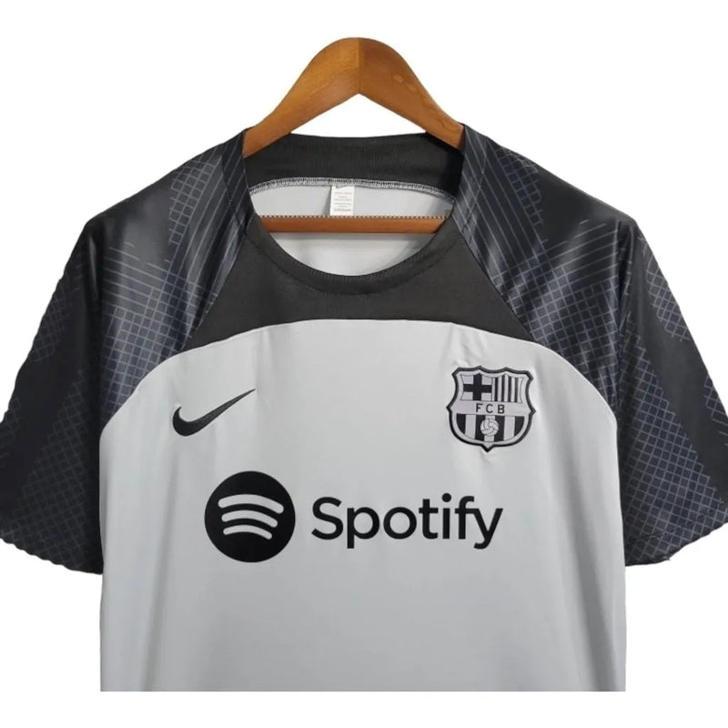 Camisa Treino Barcelona 23/24 - Torcedor Nike Masculina - Branca e preta