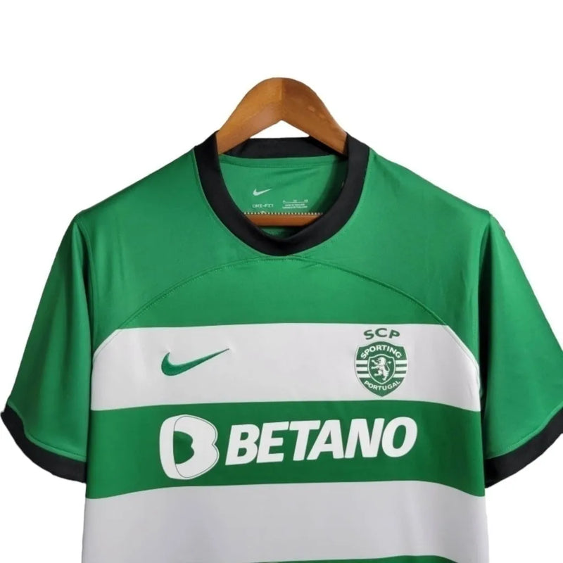 Camisa Sporting Lisboa I 23/24 - Torcedor Nike Masculina - Verde com detalhes em branco e preto