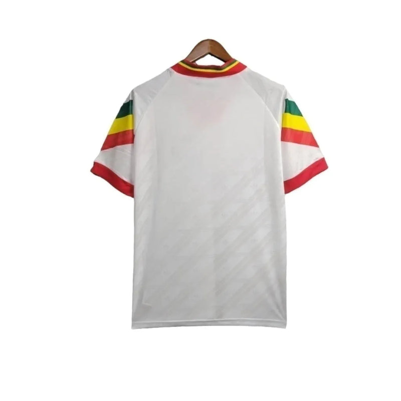 Camisa Retrô Seleção de Portugal II 1992/1994 - Masculina Adidas - Branca com detalhes em verde e amarelo e vermelho