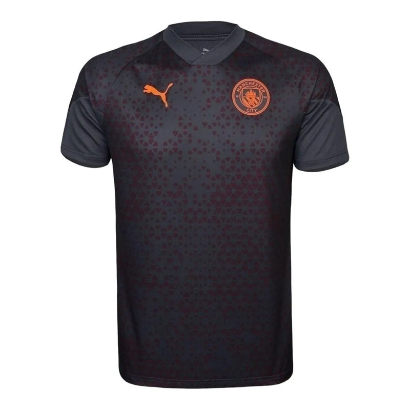 Camisa Manchester City Treino 23/24 - Torcedor Puma Masculina - Cinza com detalhes em vermelho