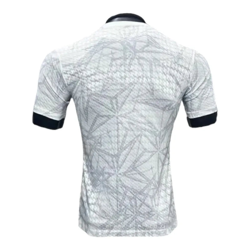 Camisa Real Madrid Pré-jogo 24/25 - Jogador Adidas Masculina - Branca com detalhes em cinza