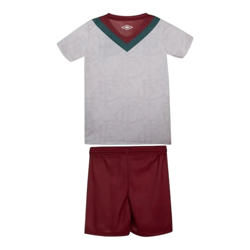 Kit Infantil Fluminense III 24/25 - Umbro - Branco com detalhes em verde e vermelho