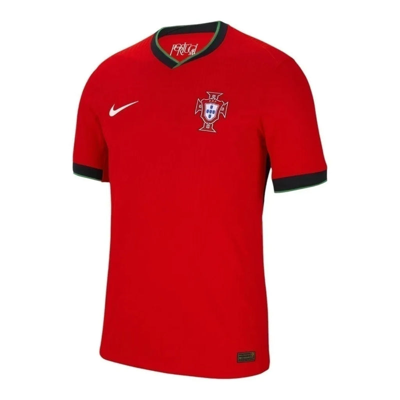 Camisa Seleção de Portugal I 24/25 - Torcedor Nike Masculina - Vermelha com detalhes em preto e verde