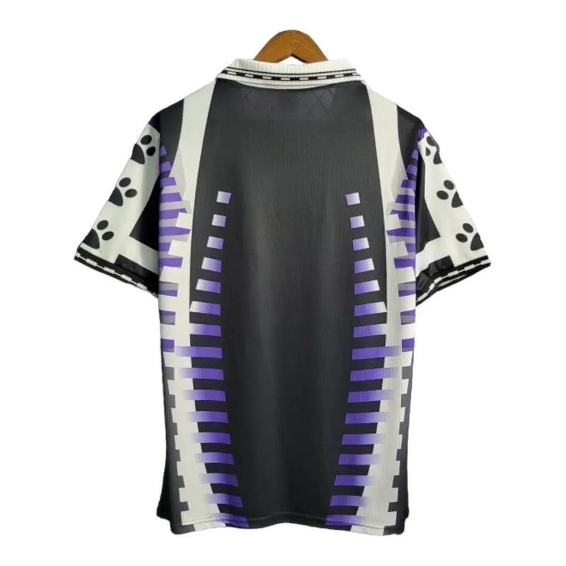 Camisa Retrô Real Madrid II 97/98 - Masculina Adidas - Branca com detalhes em preto e roxo