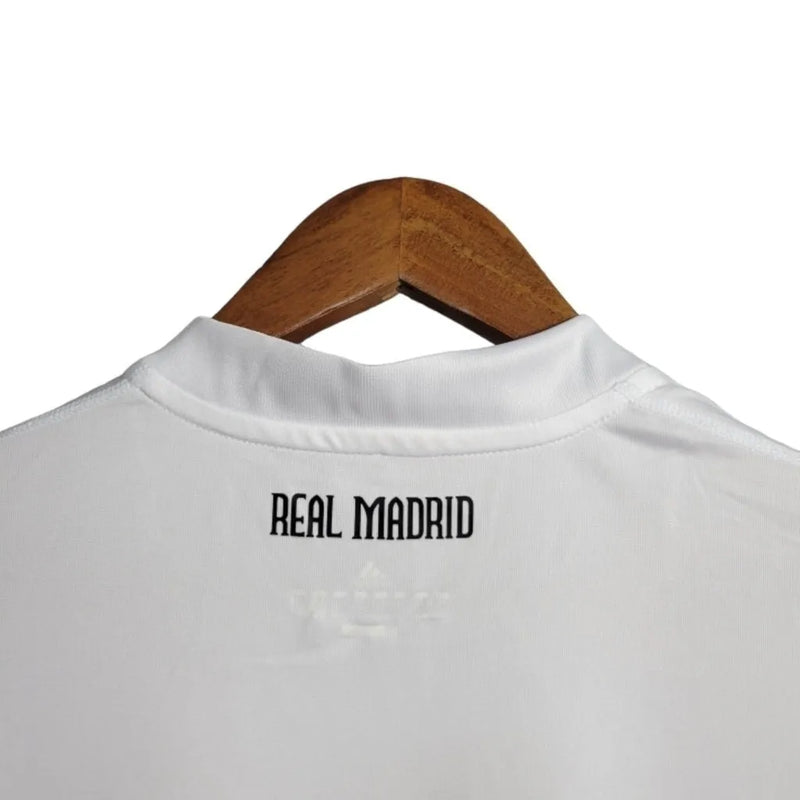 Camisa Retrô Real Madrid I 10/11 - Masculina Adidas - Branca com detalhes em azul