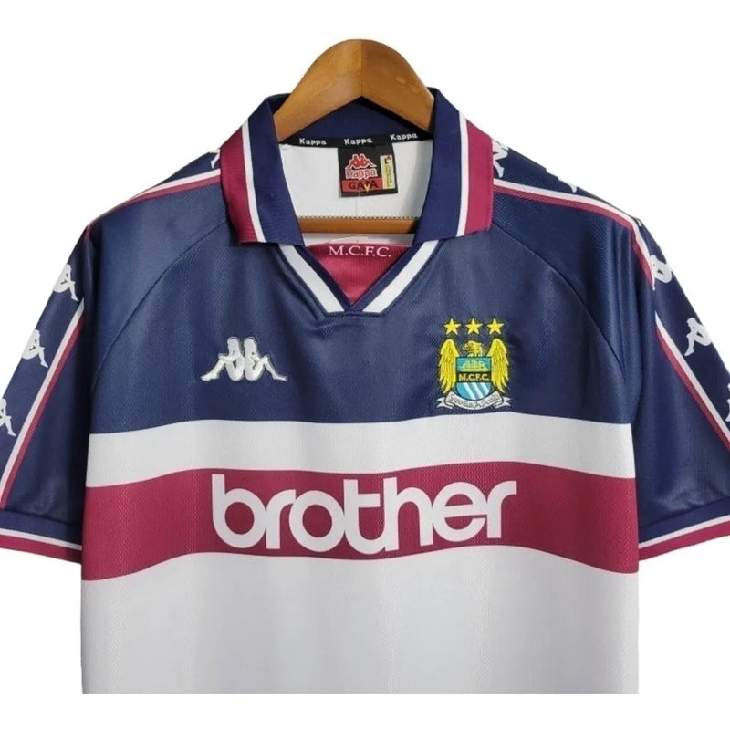 Camisa Retrô Manchester City II 97/98 - Masculina Kappa - Branca com detalhes em azul e vinho