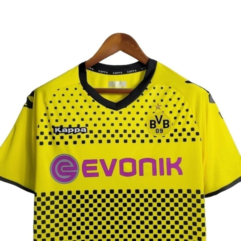 Camisa Retrô Borussia Dortmund I 11/12 - Masculina Kappa - Amarela com detalhes em preto