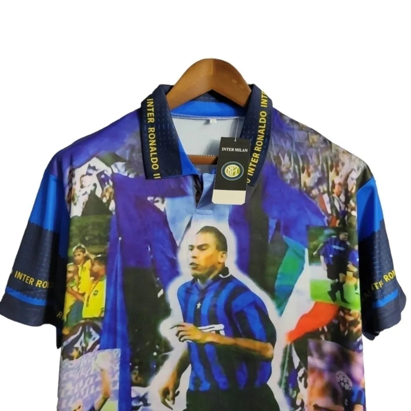 Camisa Retrô Inter de Milão Ronaldo 1997/1998 - Masculina - Azul