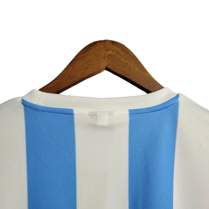 Camisa Retrô Seleção da Argentina I 1986 - Masculina Le Coq Sportif - Branca com detalhes em azul