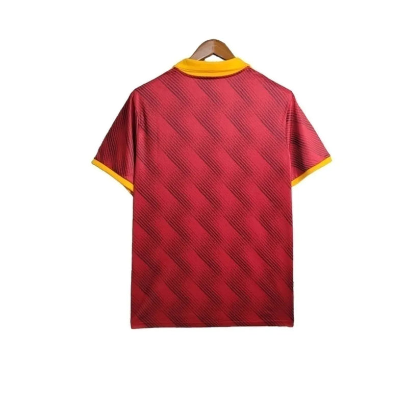 Camisa Roma Edição especial 23/24 - Torcedor Adidas Masculina - Vermelha com detalhes em amarelo