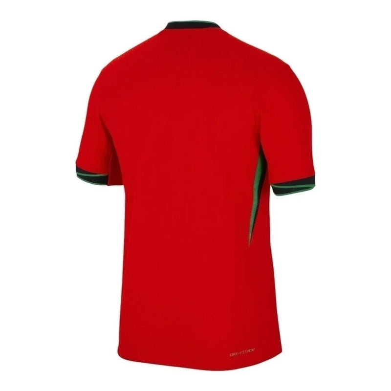 Camisa Seleção de Portugal I 24/25 - Torcedor Nike Masculina - Vermelha com detalhes em preto e verde